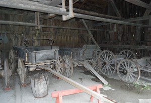 馬車で引っ張った荷車